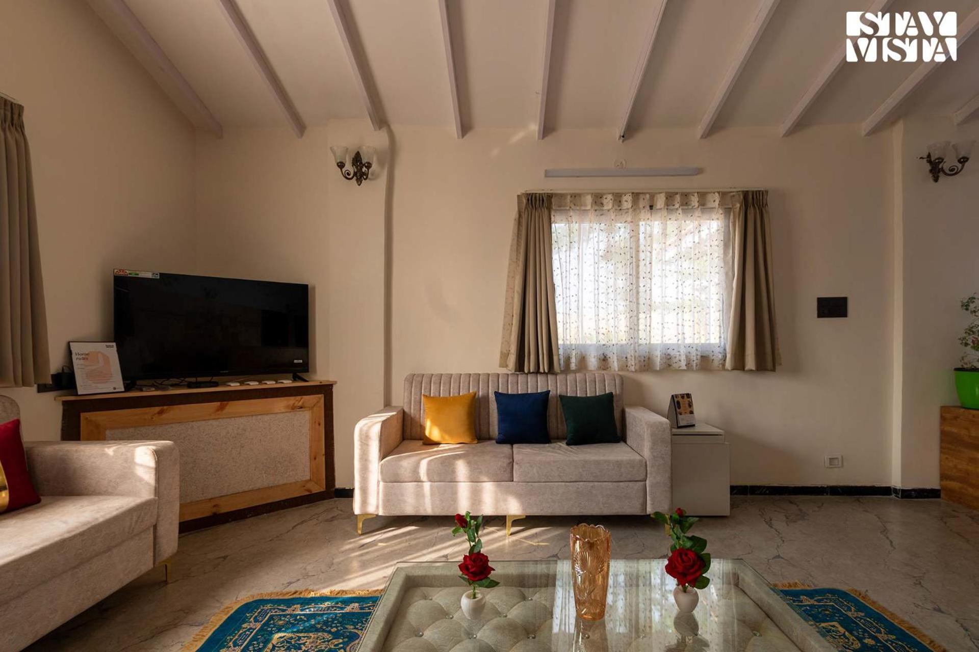 Stayvista'S Harvest Haven - Pool-View Villa With Deck & Machan Near Sula Nashik Exterior photo